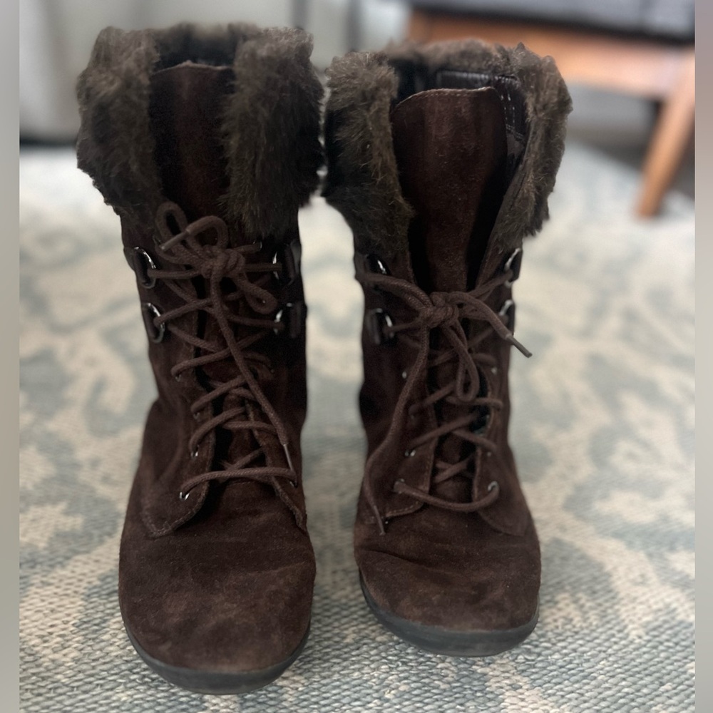 AEROSOLES Dark Brown Fur-Trimmed Winter Boots